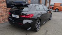 USED 2022 72 BMW 1 SERIES 1.5 118i M Sport (LCP) Hatchback 5dr Petrol DCT Euro 6 (s/s) (136 ps) *** DIGITAL DASH - SAT NAV - CRUISE CONTROL - PARKING SENSORS ***