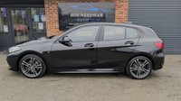 USED 2022 72 BMW 1 SERIES 1.5 118i M Sport (LCP) Hatchback 5dr Petrol DCT Euro 6 (s/s) (136 ps) *** DIGITAL DASH - SAT NAV - CRUISE CONTROL - PARKING SENSORS ***