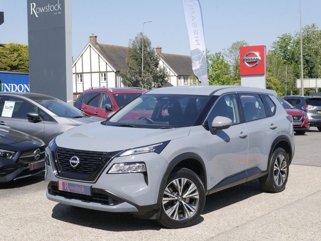 View our NISSAN X-TRAIL