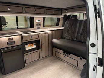 View our VOLKSWAGEN TRANSPORTER