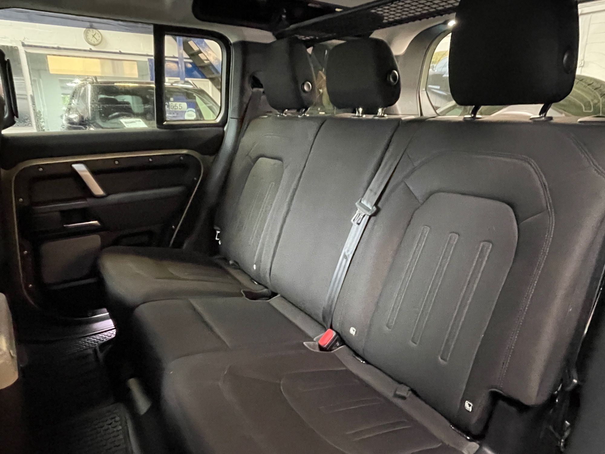 USED 2020 70 LAND ROVER DEFENDER 2.0 SD4 SUV 5dr Diesel Auto 4WD Euro 6 (s/s) (200 ps) 