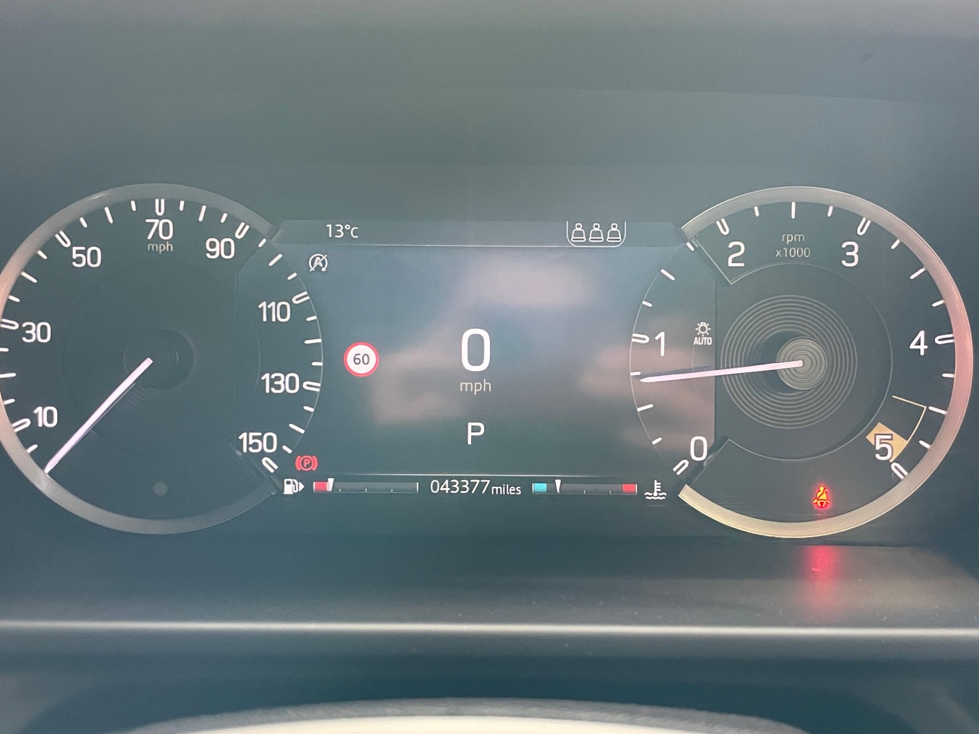 USED 2020 70 LAND ROVER DEFENDER 2.0 SD4 SUV 5dr Diesel Auto 4WD Euro 6 (s/s) (200 ps) 