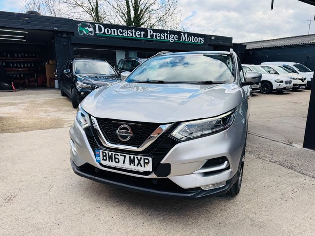 View our NISSAN QASHQAI