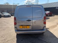 USED 2020 20 VAUXHALL COMBO 1.5 Turbo D 2000 Sportive Panel Van 4dr Diesel Manual L1 H1 Euro 6 (s/s) (100 ps) ONE OWNER -FRESH MOT & SERVICE
