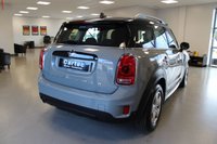 USED 2020 20 MINI COUNTRYMAN 1.5 Cooper Classic SUV 5dr Petrol Manual Euro 6 (s/s) (136 ps) ***MINI SERVICE HISTORY***SATNAV & CRUISE CONTROL***AMBIENT LIGHTING***HEATED FRONT SEATS***AIR CONDITIONING***BLUETOOTH & DAB RADIO***REAR PARKING SENSORS***MINI EXCITEMENT PACK***LOW MILEAGE***
