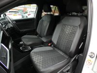 USED 2022 72 VOLKSWAGEN T-ROC 1.5 TSI R-Line 5d DSG 150 S/S 1 OWNER, FULL SERVICE HISTORY, SAT NAV, ACTIVE INFO DISPLAY (DIGITAL DASH), HEATED SEATS, APP-CONNECT FOR APPLE CARPLAY & ANDROID AUTO, ADAPTIVE CRUISE CONTROL & SPEED LIMITER, FRONT ASSIST, LANE ASSIST, DYNAMIC ROAD SIGN DISPLAY, FRONT & REAR PARKING SENSORS, PARK ASSIST, DAB RADIO, BLUETOOTH PHONE & MUSIC, DSG AUTOMATIC GEARBOX, LED DRL'S, PRIVACY, 17 INCH ALLOYS, POWER FOLDING MIRRORS, FLAT BOTTOM TIPTRONIC MFSW, RAIN & LIGHT SENSORS, AUTO HOLD, CLIMATE CONTROL, DRIVE SELECT, 4x USB C PORTS