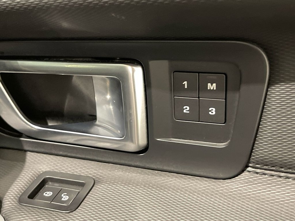 USED 2018 18 LAND ROVER DISCOVERY SPORT 2.0 SD4 HSE Dynamic Lux SUV 5dr Diesel Auto 4WD Euro 6 (s/s) (240 ps) 