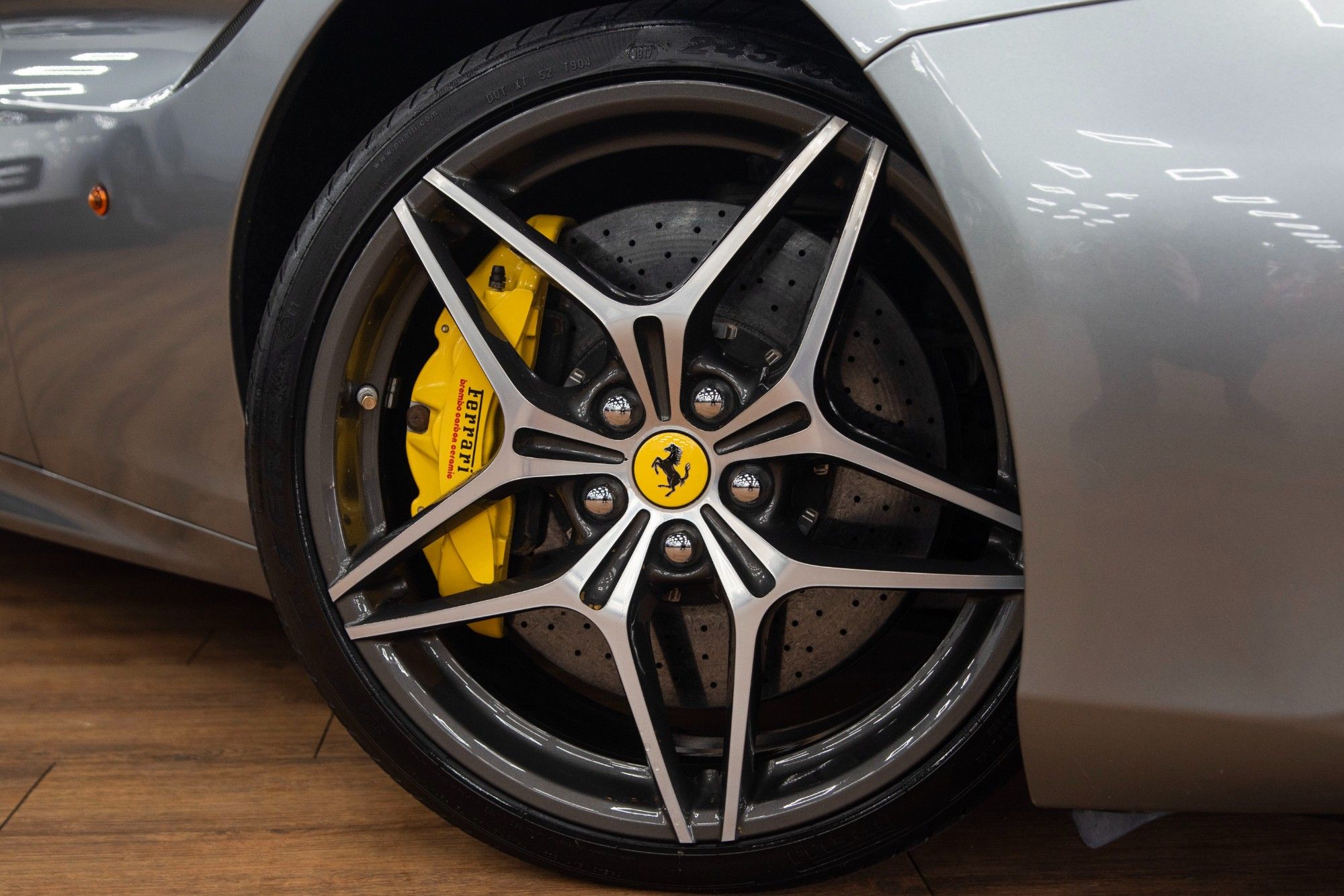 USED 2017 17 FERRARI CALIFORNIA 3.8 V8 T Convertible 