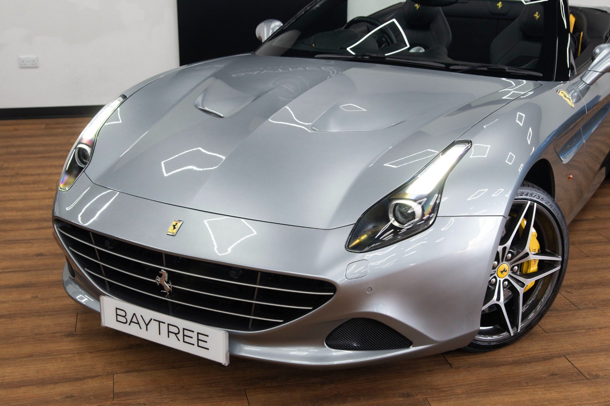 USED 2017 17 FERRARI CALIFORNIA 3.8 V8 T Convertible 