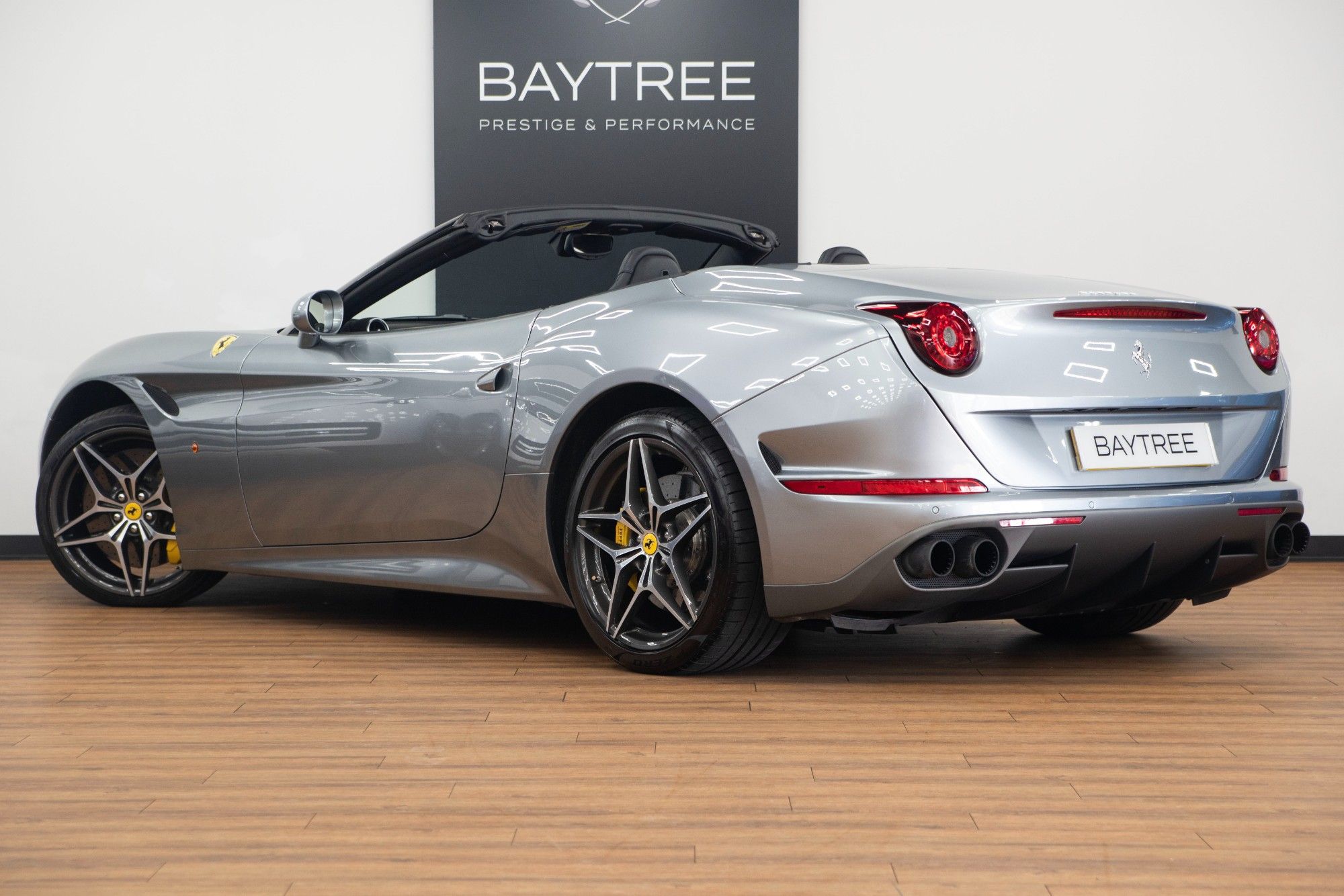 USED 2017 17 FERRARI CALIFORNIA 3.8 V8 T Convertible 