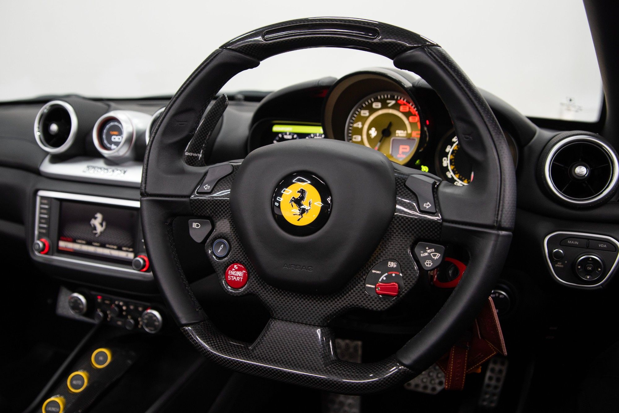 USED 2017 17 FERRARI CALIFORNIA 3.8 V8 T Convertible 