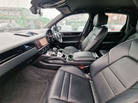 USED 2021 21 PORSCHE CAYENNE 3.0 V6 E-Hybrid 17.9kWh SUV 5dr Petrol Plug-in Hybrid TiptronicS 4WD Euro 6 (s/s) (3.6kW Charger) (462 ps) +++1 OWNER FROM NEW+++