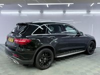 USED 2017 67 MERCEDES-BENZ GLC 2.1 GLC220d AMG Line (Premium Plus) SUV 5dr Diesel G-Tronic 4MATIC Euro 6 (s/s) (170 ps) RunningBoards|FullServiceHist