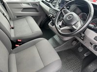 USED 2020 70 VOLKSWAGEN TRANSPORTER 2.0 TDI T28 Startline Panel Van 5dr Diesel Manual FWD SWB Euro 6 (s/s) (110 ps) BEST COLOUR IN THESE + EURO 6 + READY FOR WORK
