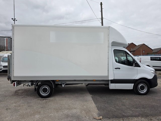 View our MERCEDES-BENZ SPRINTER