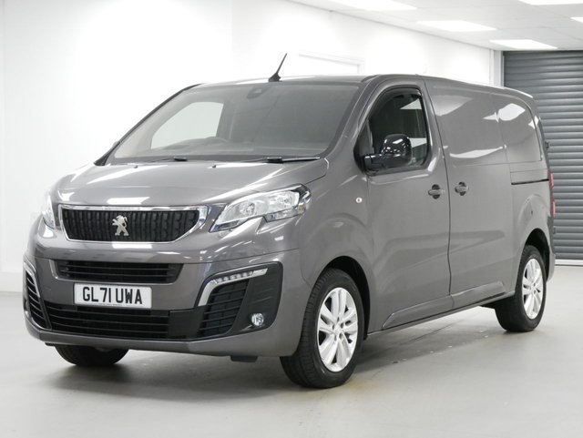 View our Peugeot Expert 1400 2.0 BLUEHDI 145 BHP ASPHALT PREMIUM + EAT8 AUTO ( NO VAT ! )