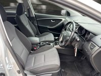 USED 2014 64 HYUNDAI I30 1.6 CRDi Blue Drive Style Nav Hatchback 5dr Diesel Manual Euro 5 (s/s) (128 ps) &pound;200 TO SECURE DELIVERY AVAILABLE