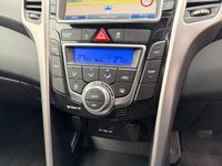 USED 2014 64 HYUNDAI I30 1.6 CRDi Blue Drive Style Nav Hatchback 5dr Diesel Manual Euro 5 (s/s) (128 ps) &pound;200 TO SECURE DELIVERY AVAILABLE