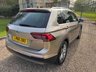 USED 2017 66 VOLKSWAGEN TIGUAN 2.0 TDI BlueMotion Tech SEL DSG Euro 6 (s/s) 5dr 