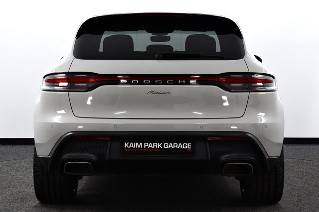 USED 2022 72 PORSCHE MACAN 2.0T SUV 5dr Petrol PDK 4WD Euro 6 (s/s) (265 ps) 1 Owner | FPSH | Crayon | 21"s