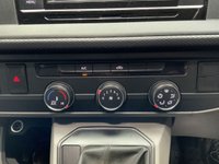 USED 2022 22 VOLKSWAGEN TRANSPORTER 2.0 BiTDI T30 HIGHLINE SWB EURO 6 DSG FULL SERVICE HISTORY 204BHP FULL SERVICE HISTORY DSG AIR CON 204BHP