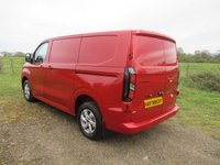 USED 2026 26 FORD TRANSIT CUSTOM 2.5 320 Duratec 11.8kWh Limited Panel Van 5dr Petrol Plug-in Hybrid Auto L1 Euro 6 (232 ps) Artisan red 2.5 PHEV