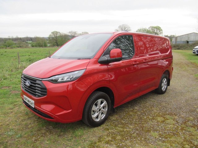 View our Ford Transit Custom 2.5 320 Duratec 11.8kWh Limited Panel Van 5dr Petrol Plug-in Hybrid Auto L1 Euro 6 (232 ps)