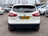 USED 2016 16 NISSAN QASHQAI 1.2 DIG-T N-Connecta XTRON 2WD Euro 6 (s/s) 5dr 