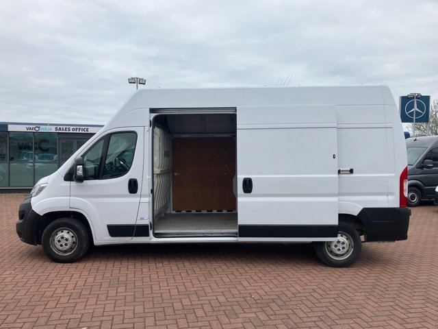 View our VAUXHALL MOVANO