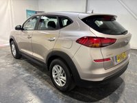USED 2018 68 HYUNDAI TUCSON 1.6 GDi S Connect SUV 5dr Petrol Manual Euro 6 (s/s) (132 ps) 2 OWNER-6 SERVICES-SAT NAV-DAB-APPLE CAR PLAY/ANDROID AUTO-CAMERA