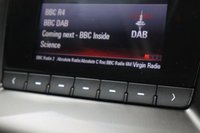 USED 2016 16 VAUXHALL INSIGNIA 1.6 CDTi Design Hatchback 5dr Diesel Auto Euro 6 (136 ps) AUTOMATIC HATCHBACK  / BLUETOOTH PHONE / FINANCE AVAILABLE