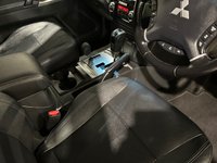 USED 2015 65 MITSUBISHI SHOGUN 3.2 DI-DC SG3 SUV 5dr Diesel Auto 4WD Euro 6 LWB (187 ps) 