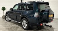 USED 2015 65 MITSUBISHI SHOGUN 3.2 DI-DC SG3 SUV 5dr Diesel Auto 4WD Euro 6 LWB (187 ps) 