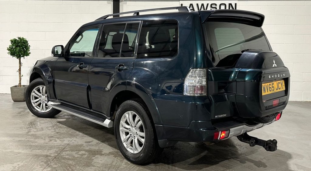 USED 2015 65 MITSUBISHI SHOGUN 3.2 DI-DC SG3 SUV 5dr Diesel Auto 4WD Euro 6 LWB (187 ps) 