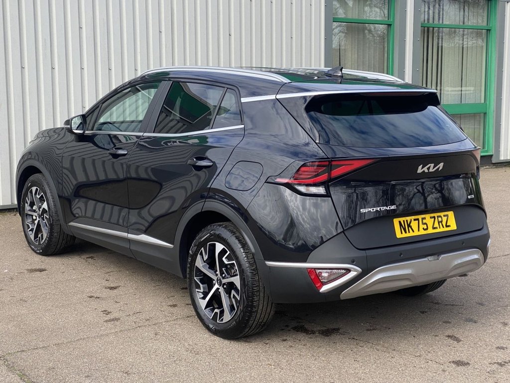 USED 2025 75 KIA SPORTAGE 1.6 h T-GDi 3 SUV 5dr Petrol Hybrid Auto Euro 6 (s/s) (207 bhp) CARPLAY+CAMERA+SAT NAV+CRUISE