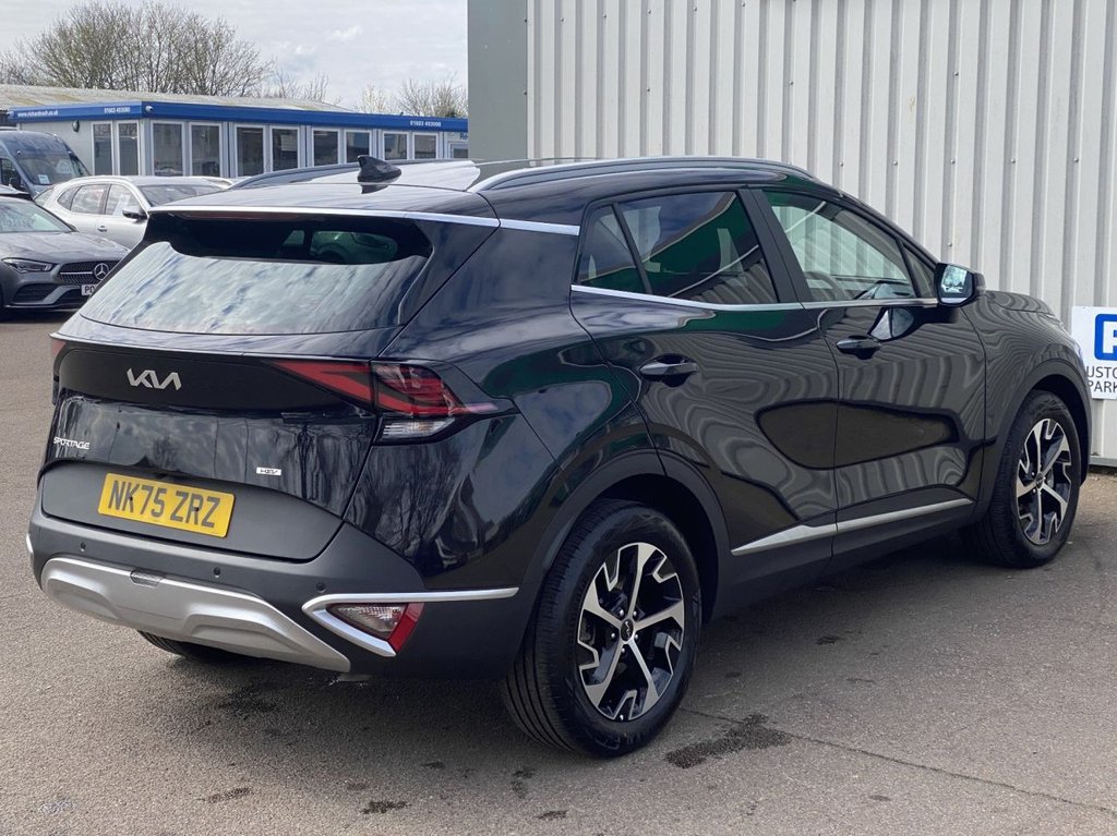USED 2025 75 KIA SPORTAGE 1.6 h T-GDi 3 SUV 5dr Petrol Hybrid Auto Euro 6 (s/s) (207 bhp) CARPLAY+CAMERA+SAT NAV+CRUISE