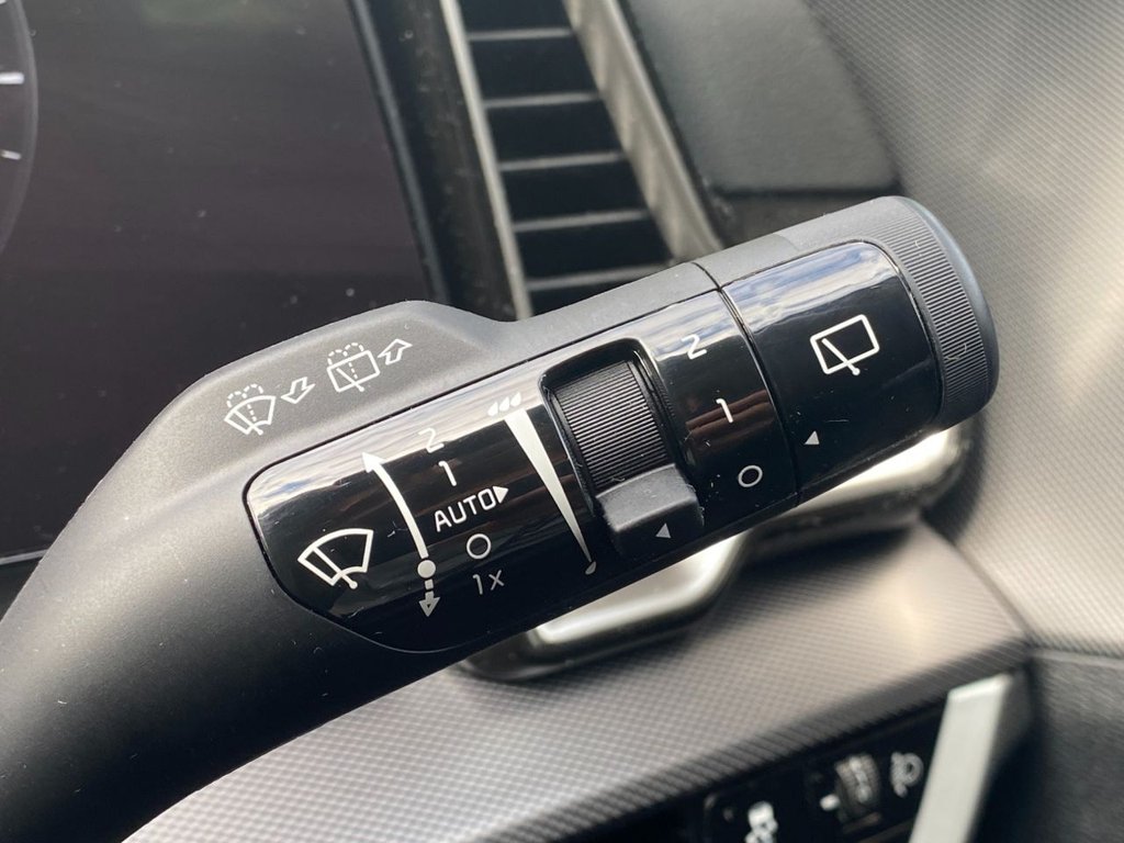 USED 2025 75 KIA SPORTAGE 1.6 h T-GDi 3 SUV 5dr Petrol Hybrid Auto Euro 6 (s/s) (207 bhp) CARPLAY+CAMERA+SAT NAV+CRUISE