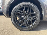 USED 2017 17 LAND ROVER RANGE ROVER EVOQUE 2.0 TD4 HSE Dynamic SUV 5dr Diesel Auto 4WD Euro 6 (s/s) (180 ps) A BEAUTIFUL ADDITION TO OUR FORECOURT FINISHED IN STUNNING METALLIC GREY PAINT+4 WHEEL DRIVE+DIESEL+AUTOMATIC+JUST 2 FORMER KEEPERS+SERVICE HISTORY+ULEZ COMPLIANT+PRIVACY GLASS+FULL LEATHER INTERIOR+FULL PANORAMIC GLASS ROOF+SATELLITE NAVIGATION+PARK ASSIST+CLIMATE CONTROL+20 INCH ALLOY WHEELS+COST NEW &pound;43015 MAKING THIS USED VEHICLE AMAZING VALUE AT OUR LOW PRICE+1 FULL YEARS MOT PRIOR TO COLLECTION+CALL NOW TO ARRANGE A VIEWING!!!!!!!!!!!!!!!!!!!!!!!!!