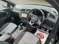 USED 2019 69 VOLKSWAGEN TIGUAN 2.0 TDI R-Line Tech SUV 5dr Diesel DSG Euro 6 (s/s) (150 ps) 