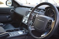 USED 2019 LAND ROVER DISCOVERY 3.0 SD V6 Anniversary Edition SUV 5dr Diesel Auto 4WD Euro 6 (s/s) (306 ps) FULL SERVICE HISTORY  .  PAN ROOF  .  ANNIVERSARY EDITION