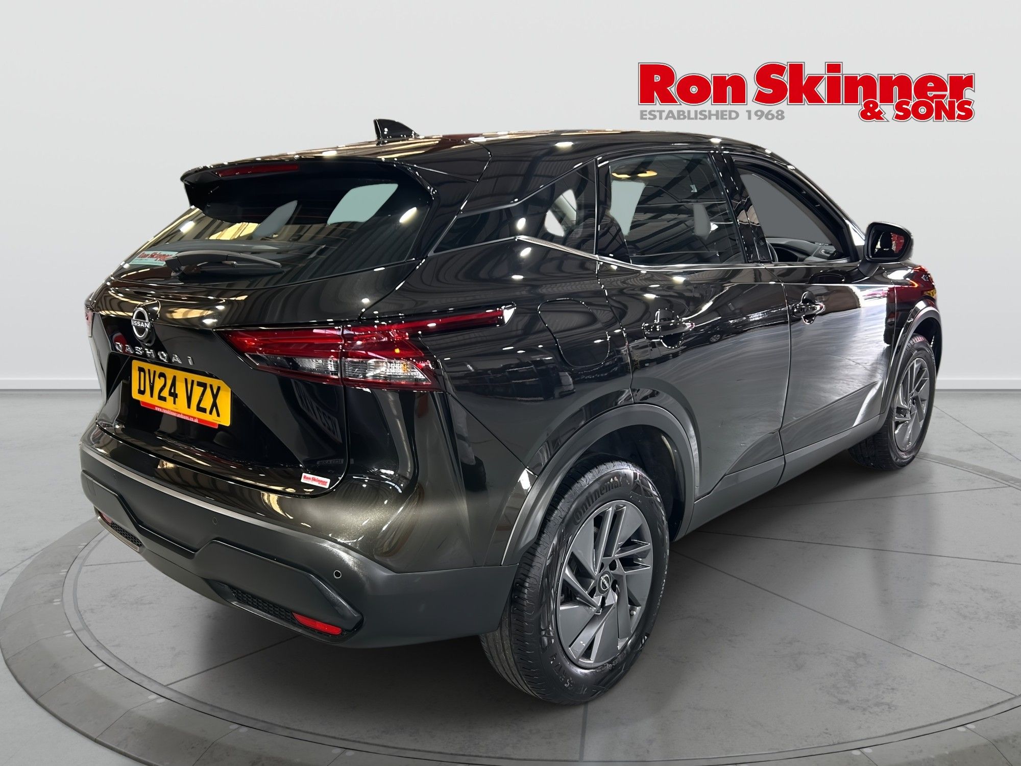 USED 2024 24 NISSAN QASHQAI 1.3 DIG-T MHEV Acenta Premium SUV 5dr Petrol Hybrid Manual Euro 6 (s/s) (140 ps) 