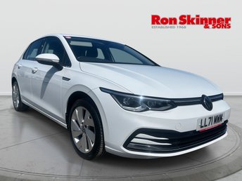 2022 VOLKSWAGEN GOLF