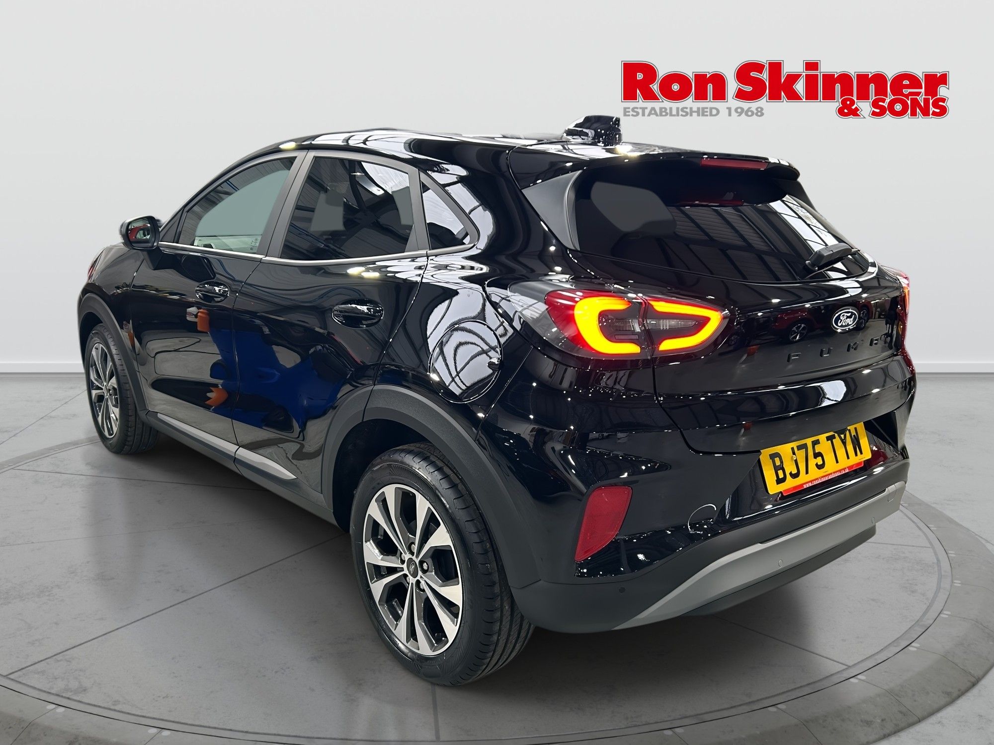 USED 2025 75 FORD PUMA 1.0T EcoBoost MHEV Titanium SUV 5dr Petrol Hybrid Manual Euro 6 (s/s) (125 ps) 