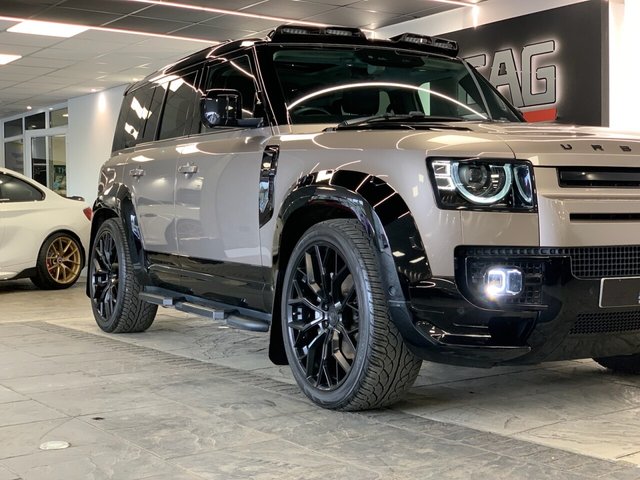 USED 2023 23 LAND ROVER DEFENDER 3.0 D300 MHEV X-Dynamic HSE SUV 5dr Diesel Auto 4WD Euro 6 (s/s) (300 ps) FULL URBAN AUTOMOTIVE STYLING