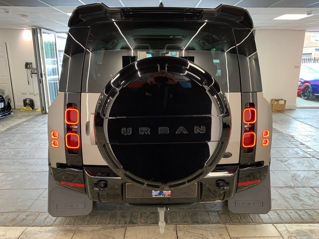 USED 2023 23 LAND ROVER DEFENDER 3.0 D300 MHEV X-Dynamic HSE SUV 5dr Diesel Auto 4WD Euro 6 (s/s) (300 ps) FULL URBAN AUTOMOTIVE STYLING