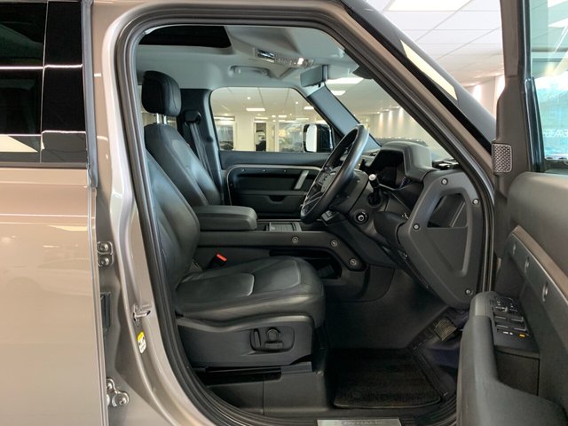 USED 2023 23 LAND ROVER DEFENDER 3.0 D300 MHEV X-Dynamic HSE SUV 5dr Diesel Auto 4WD Euro 6 (s/s) (300 ps) FULL URBAN AUTOMOTIVE STYLING