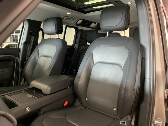 USED 2023 23 LAND ROVER DEFENDER 3.0 D300 MHEV X-Dynamic HSE SUV 5dr Diesel Auto 4WD Euro 6 (s/s) (300 ps) FULL URBAN AUTOMOTIVE STYLING