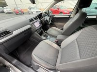 USED 2017 67 VOLKSWAGEN TIGUAN 2.0 TDI SE Navigation SUV 5dr Diesel Manual Euro 6 (s/s) (150 ps) **18" Alloys - Built in SatNav - Smartphone Mirroring**