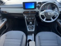 USED 2022 22 DACIA SANDERO STEPWAY 1.0 TCe Comfort Hatchback 5dr Petrol CVT Euro 6 (s/s) (90 ps) + SERVICE HISTORY + 16" ALLOY WHEELS + AUTOMATIC GEARBOX + DAYTIME RUNNING LIGHTS + SATELLITE NAVIGATION + AUTO HEADLIGHTS + REAR PARKING SENSORS + REAR CAMERA + CLIMATE CONTROL + CRUISE CONTROL + BLUETOOTH / TELEPHONE PREPARATION + RADIO / USB / DAB / MP3 PLAYER + MUCH MUCH MORE...