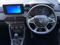 USED 2022 22 DACIA SANDERO STEPWAY 1.0 TCe Comfort Hatchback 5dr Petrol CVT Euro 6 (s/s) (90 ps) + SERVICE HISTORY + 16" ALLOY WHEELS + AUTOMATIC GEARBOX + DAYTIME RUNNING LIGHTS + SATELLITE NAVIGATION + AUTO HEADLIGHTS + REAR PARKING SENSORS + REAR CAMERA + CLIMATE CONTROL + CRUISE CONTROL + BLUETOOTH / TELEPHONE PREPARATION + RADIO / USB / DAB / MP3 PLAYER + MUCH MUCH MORE...